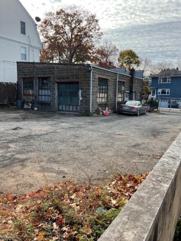 15 Willard Place Montclair NJ 07042