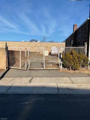 15 Willard Place Montclair NJ 07042