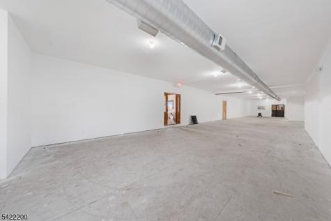 324 2ND Street Elizabeth NJ 07206