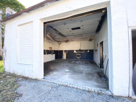 2026 Diller Avenue Newton NJ 07860