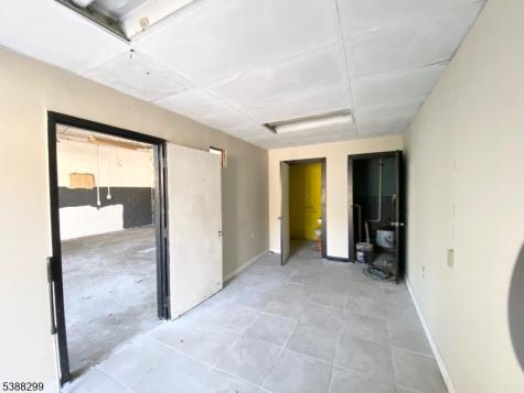 2026 Diller Avenue Newton NJ 07860