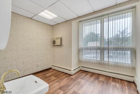 543 Valley Road Unit 4 Montclair NJ 07043