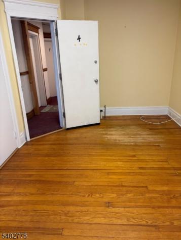 594 Valley Road Montclair NJ 07043