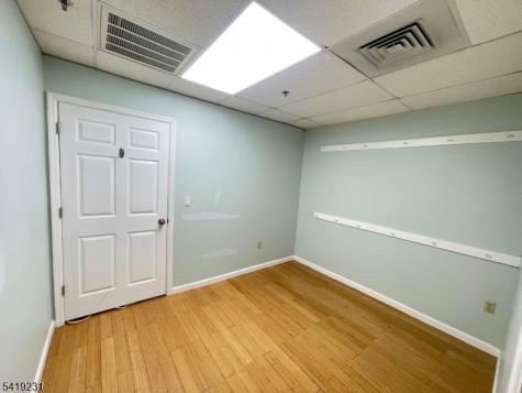 292 Bloomfield Avenue Montclair NJ 07042