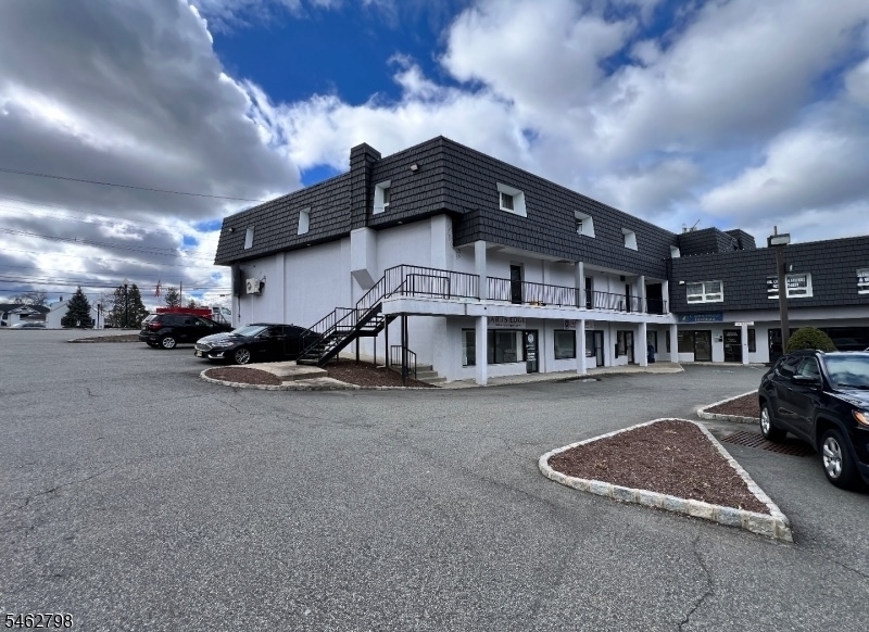 464 Ridgedale Avenue East Hanover NJ 07936