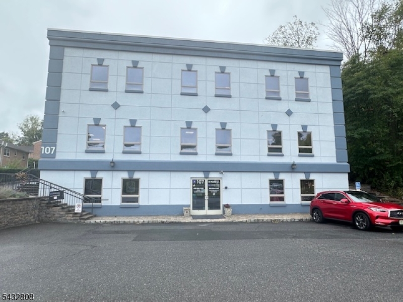 107 W Main St 1st & 2nd Floo Clinton NJ 08809