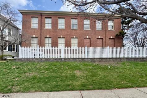 46 Park Street Montclair NJ 07042
