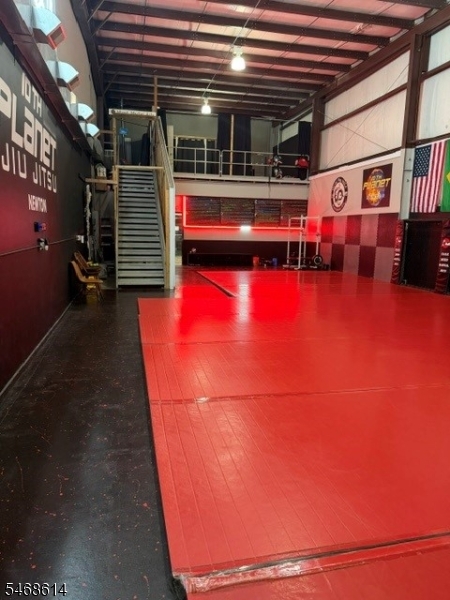 17 Us Highway 206 Frankford NJ 07822