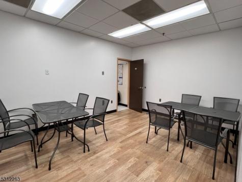 27 Bleeker Street Millburn NJ 07041