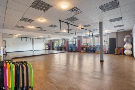 10 E Willow Street Millburn NJ 07041