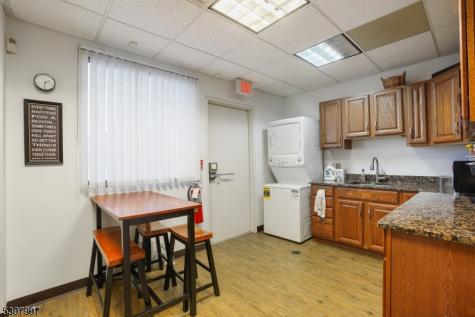 10 E Willow Street Millburn NJ 07041