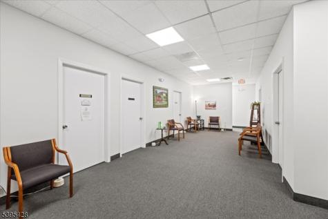 59 E Mill Road Washington NJ 07853