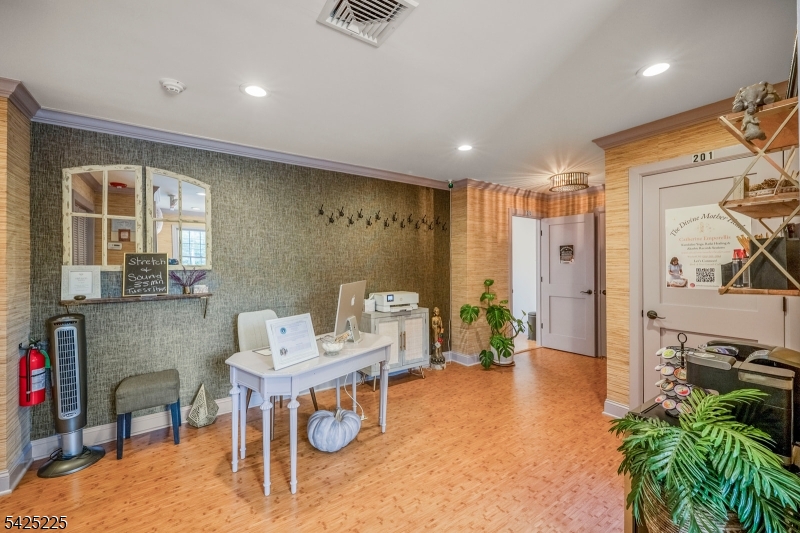 365 Franklin Avenue Wyckoff NJ 07481