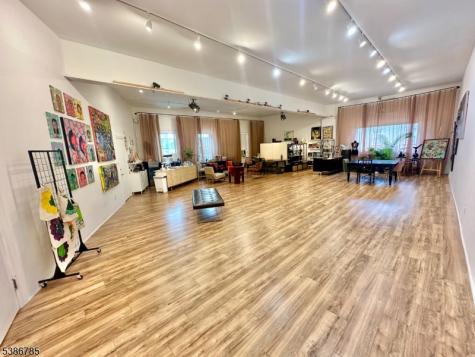 348 Bloomfield Avenue Montclair NJ 07042