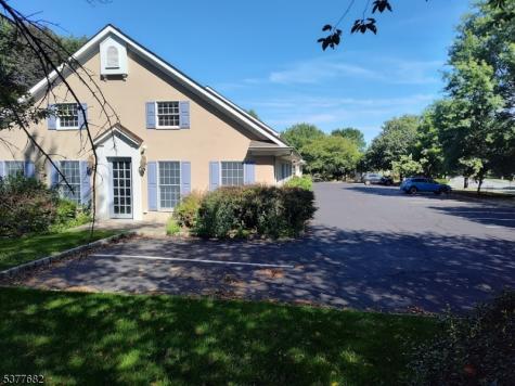 1 Brookfield Glen Drive White NJ 07823