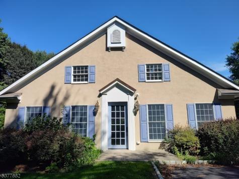 1 Brookfield Glen Drive White NJ 07823
