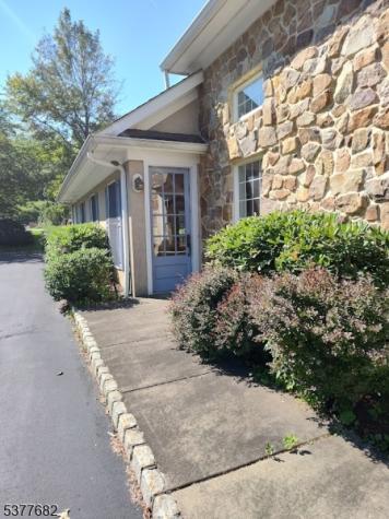 1 Brookfield Glen Drive White NJ 07823