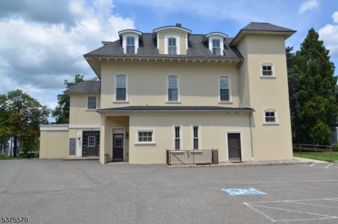 24 Mine Street Flemington NJ 08822