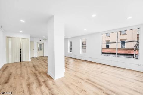 4419 Bergenline Avenue Union NJ 07087