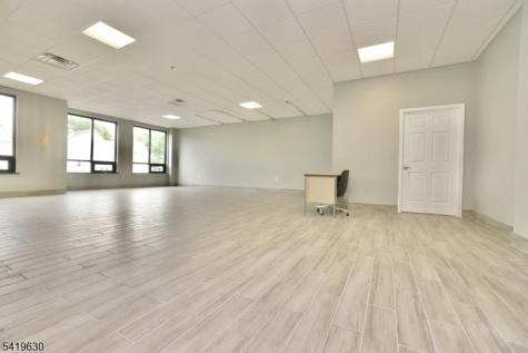 654 Mount Prospect Avenue Newark NJ 07104