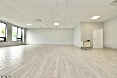 654 Mount Prospect Avenue Newark NJ 07104