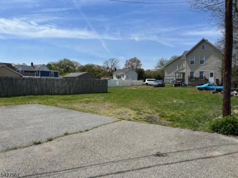 901 Ringwood Avenue Wanaque NJ 07420