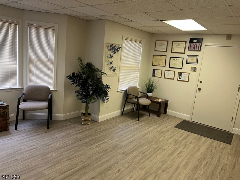 5 Mountain Boulevard Warren NJ 07059