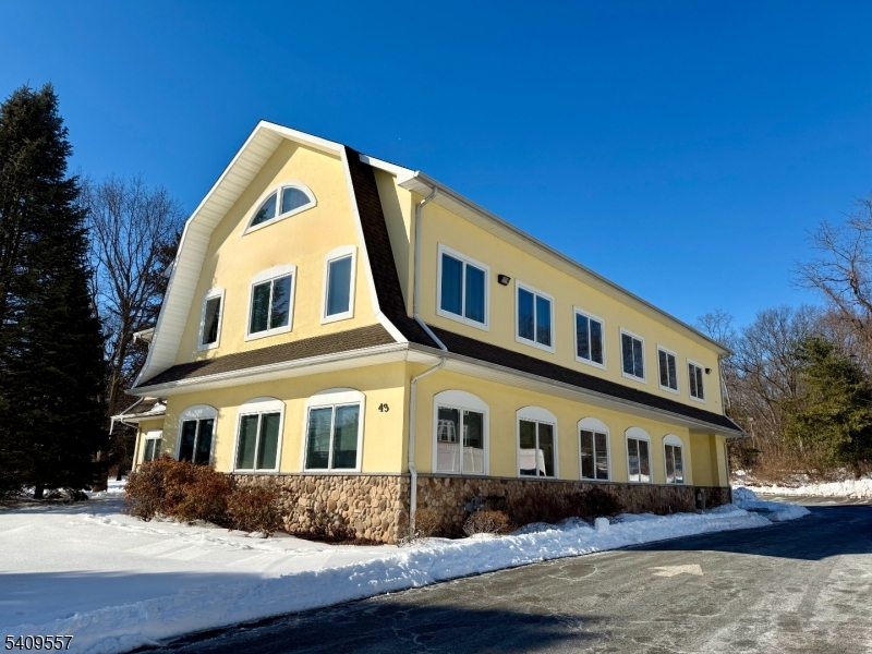 43 Bloomfield Avenue Mountain Lakes NJ 07046