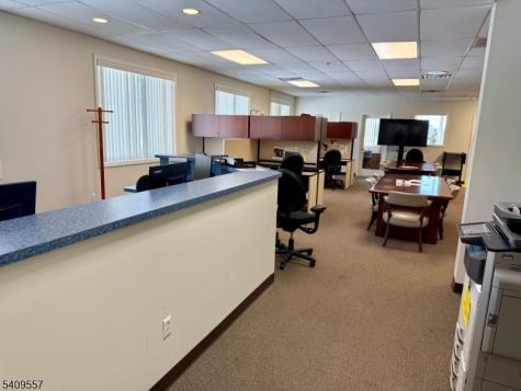 43 Bloomfield Avenue Mountain Lakes NJ 07046