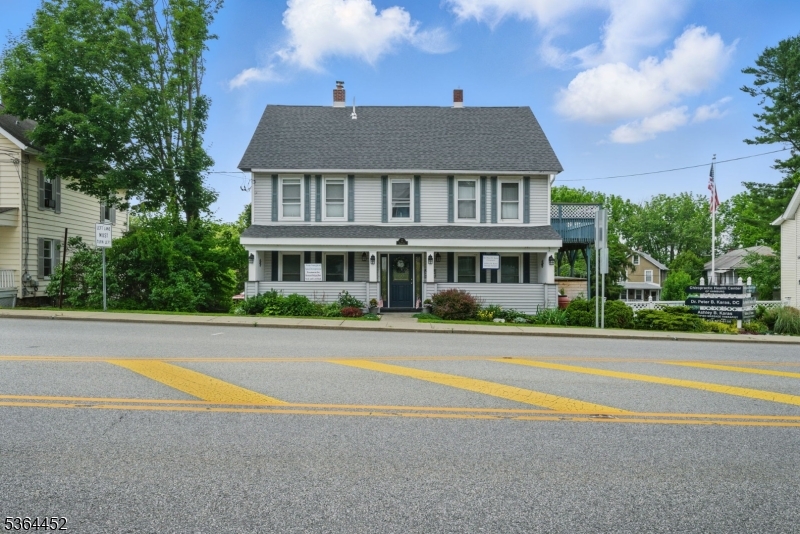 11 Vernon Avenue Hamburg NJ 07419