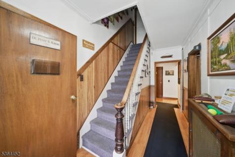 11 Vernon Avenue Hamburg NJ 07419
