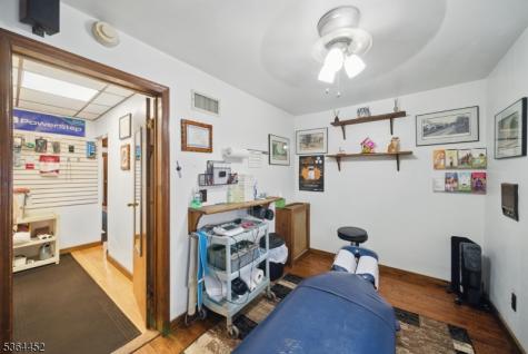 11 Vernon Avenue Hamburg NJ 07419