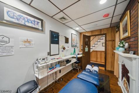 11 Vernon Avenue Hamburg NJ 07419