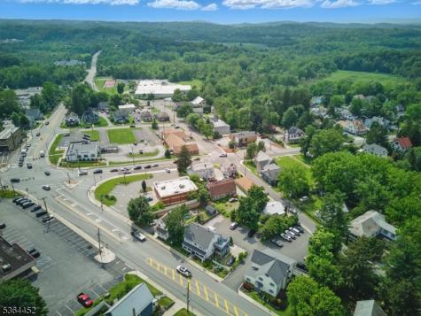 11 Vernon Avenue Hamburg NJ 07419