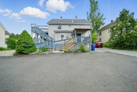 11 Vernon Avenue Hamburg NJ 07419