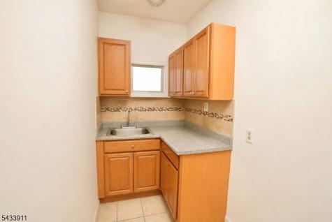 650 Mount Prospect Avenue Newark NJ 07104