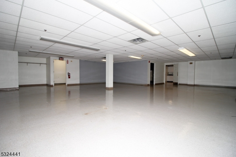 426 Ridgedale Avenue East Hanover NJ 07936