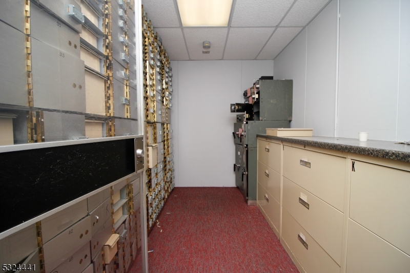 426 Ridgedale Avenue East Hanover NJ 07936