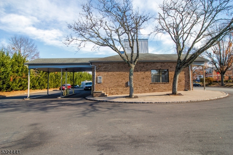 426 Ridgedale Avenue East Hanover NJ 07936