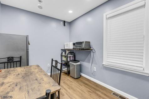 553 Chilton Street Elizabeth NJ 07208