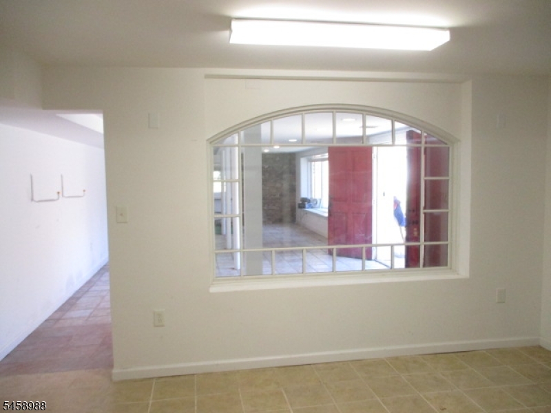 33 N River Street Millstone NJ 08844