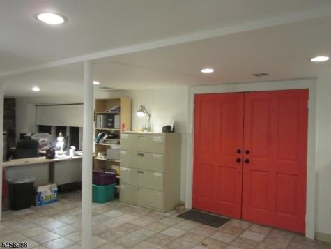33 N River Street Millstone NJ 08844