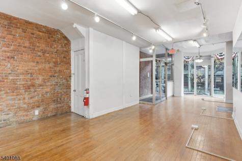 15 Warren Street Newark NJ 07102