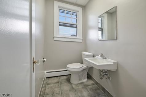 295 Montgomery Street Bloomfield NJ 07003