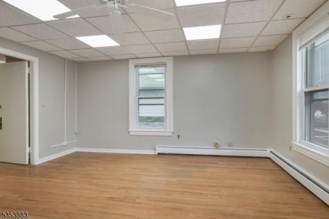 295 Montgomery Street Bloomfield NJ 07003