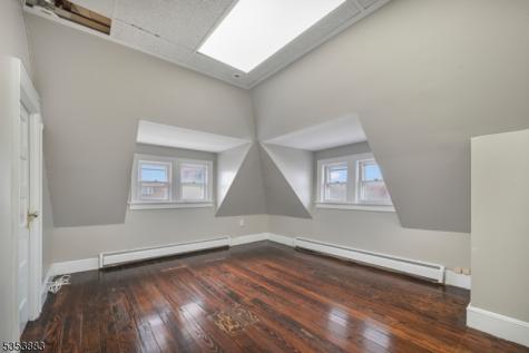295 Montgomery Street Bloomfield NJ 07003