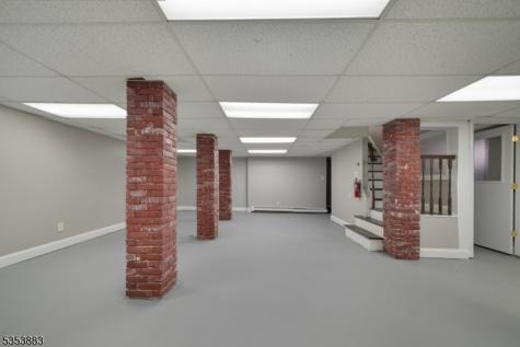 295 Montgomery Street Bloomfield NJ 07003
