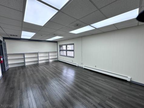 107 Stuyvesant Avenue Lyndhurst NJ 07071