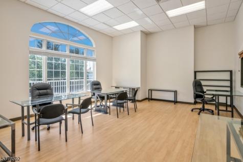 330 Changebridge Road Montville NJ 07058
