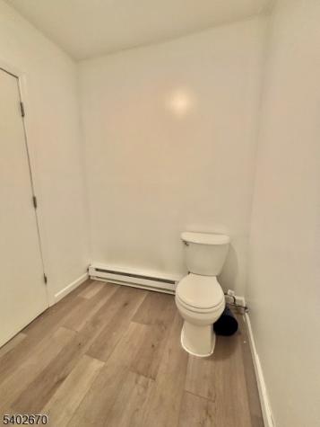 402 Hawthorne Avenue Newark NJ 07112